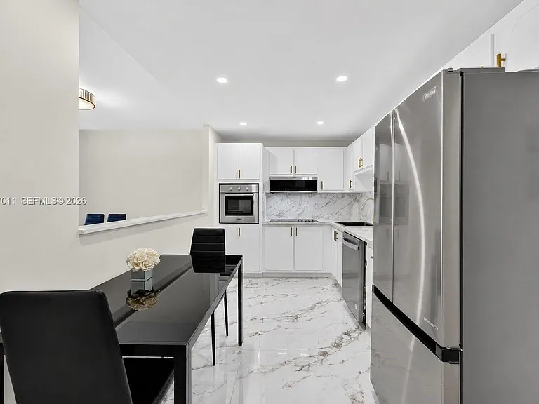 19380 Collins Ave #608 — Photo 3