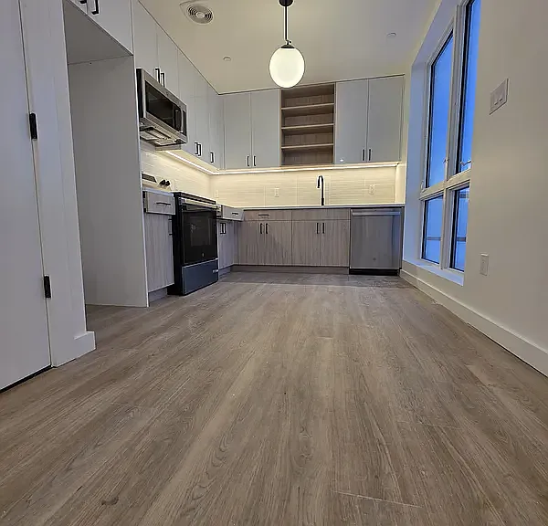 313 Linden St #5BB — Photo 1