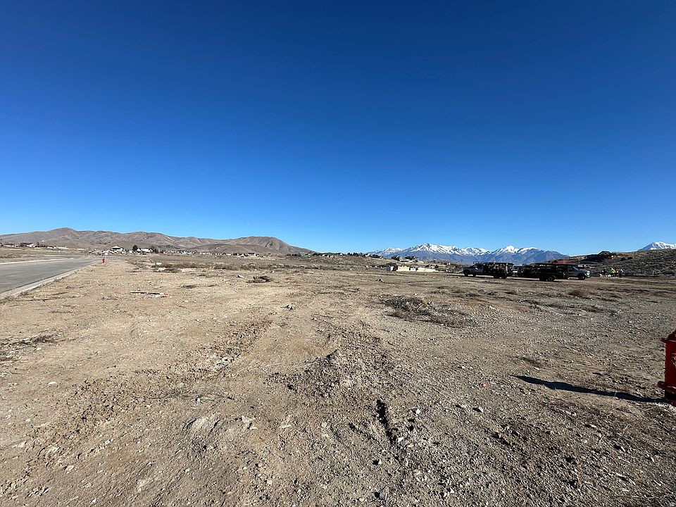2nd image of 8136 N Bristle Cone Cir