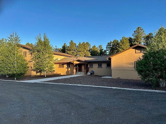 2nd image of 1212 W Palmer Ave #3