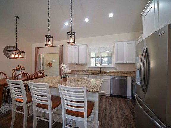 4th image of 5787 NW 47th Ct