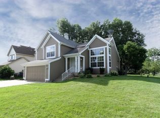 1631 Fairfax Ln, Bartlett, IL 60103