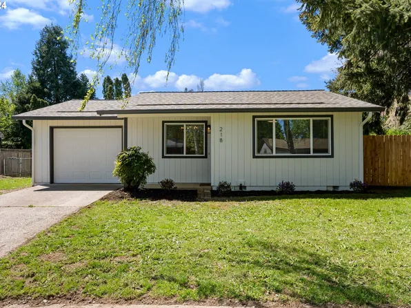 218 S 6th St, Jefferson, OR 97352