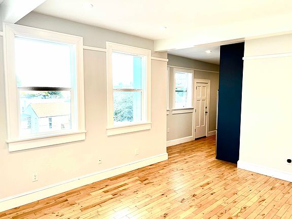 5th image of 4020 19th St Unit 4