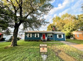 229 Richmond Dr, Madisonville, KY 42431