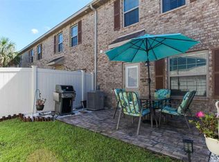 2047 Wilsons Plover Cir, Navarre, FL 32566
