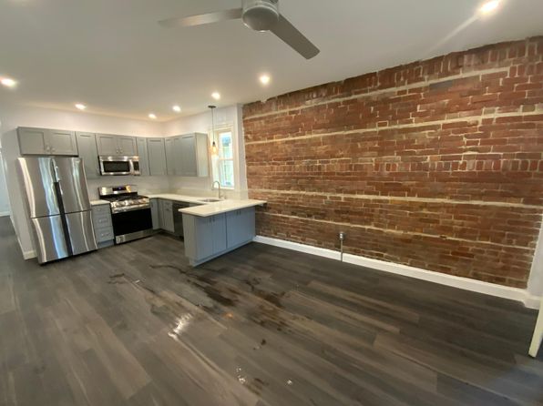 316 Laurel St #1
