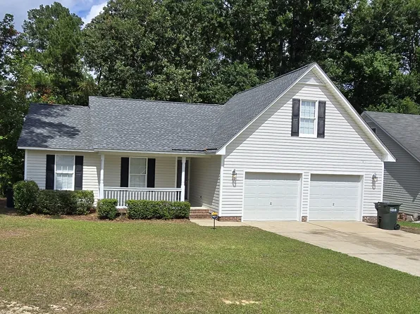 9740 Gooden Dr, Fayetteville, NC 28314
