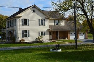 5th image of 2564 E King St