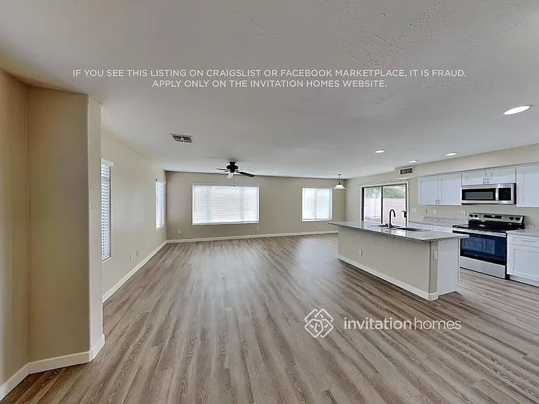 25549 W Whyman St — Photo 6