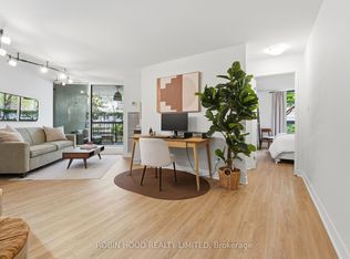77 Maitland Pl #123, Toronto, ON M4Y 2V6
