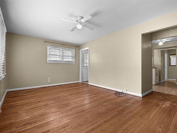 4th image of 1513 W Woodbine Ave