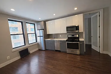 101 Woodruff Avenue, #3L