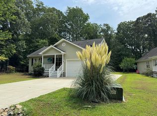 2447 Brigantine Blvd, Greenbackville, VA 23356