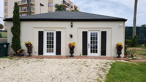 1217 Thompson Pl #BEACH BUNGALOW Photo 1