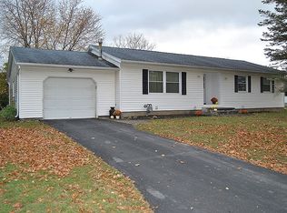 8 Mohawk Ave, Geneseo, NY 14454