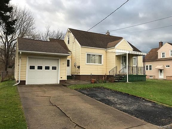 2nd image of 69 Verel Ave