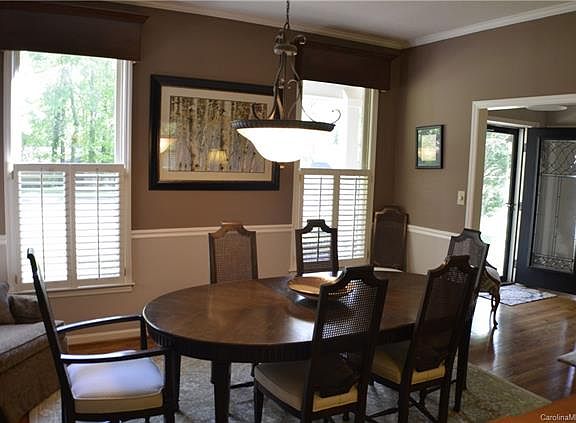 4th image of 1803 Arbor Way Dr