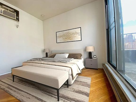 5th image of 1724 2nd Ave APT 7d