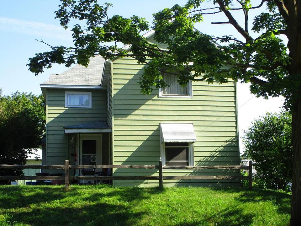 1st image of 207 E Melendy St