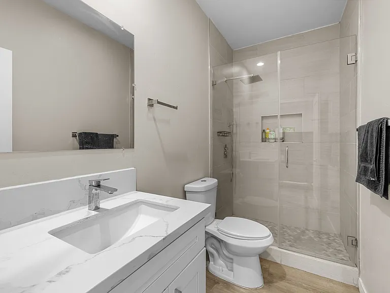 6323 Mesita Dr — Photo 10