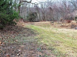 96 W Purchase Rd, Southbury, CT 06488