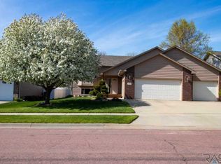 7508 W Legacy St, Sioux Falls, SD 57106