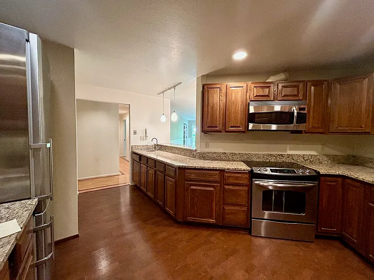 1520 15th Ave E #36 — Photo 6