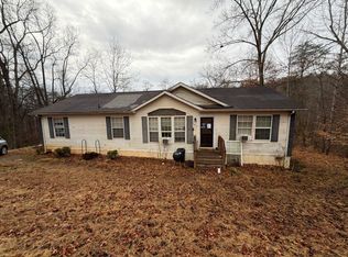 106 Shadelawn Dr, Thaxton, VA 24174