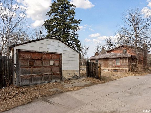 3rd image of 1600 S Saint Paul Street