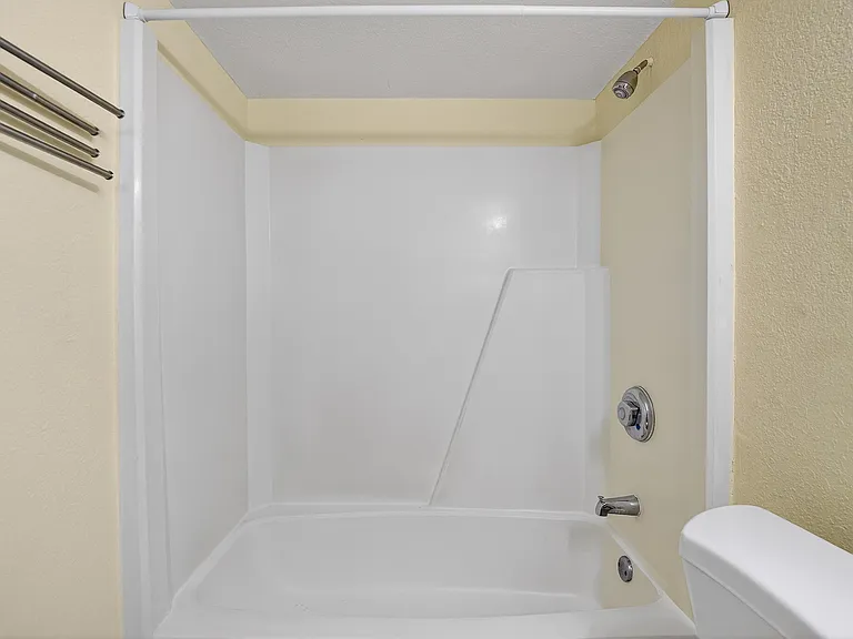 202 Red Maple Pl #202 — Photo 59