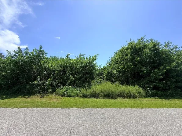 5195 WYLIE LANE LOT 22, PORT CHARLOTTE, FL 33981