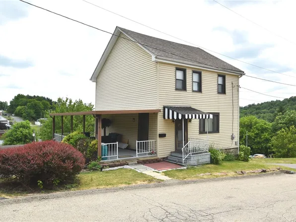 111 E Pittsburgh St, Burgettstown, PA 15021