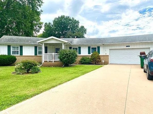 908 Wiker Dr, Rock Falls, IL 61071