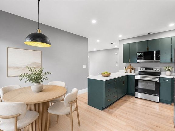 3rd image of 1 Boylston Pl Floor 3