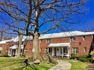 1267 Anderson Ave APT 28, Fort Lee, NJ 07024