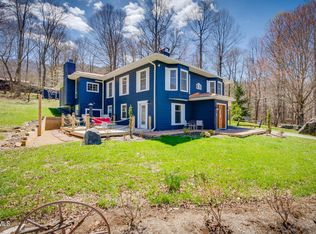 606 Heaton Creek Rd, Roan Mountain, TN 37687