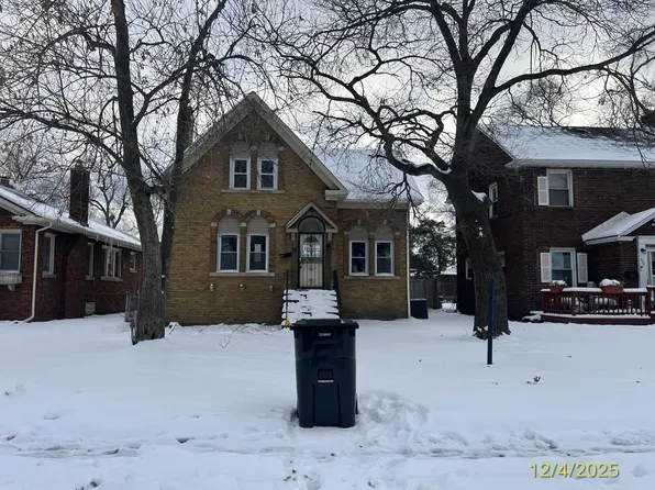 323 Garfield St, Gary, IN 46404