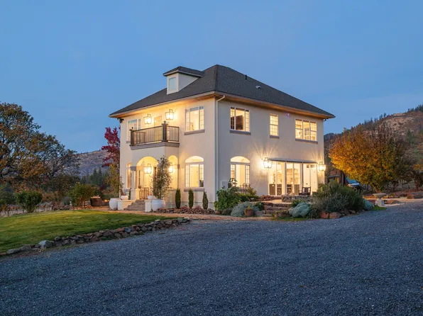 7499 Highway 238, Jacksonville, OR 97530