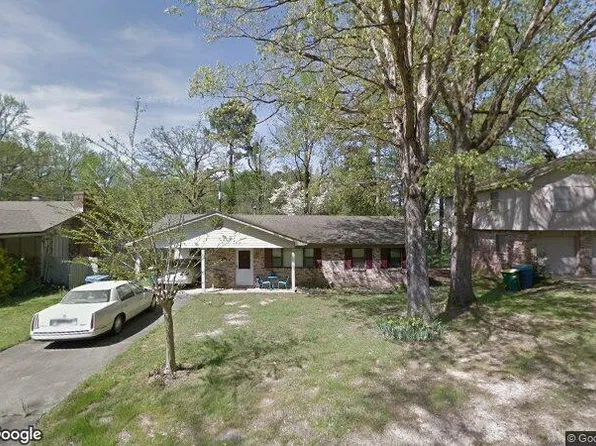 65 Lakeside Dr, Little Rock, AR 72204