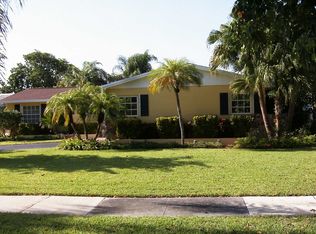 8415 SW 200th Ter, Cutler Bay, FL 33189