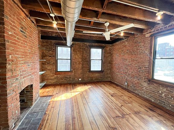 5th image of 1227 Walnut St Unit 1