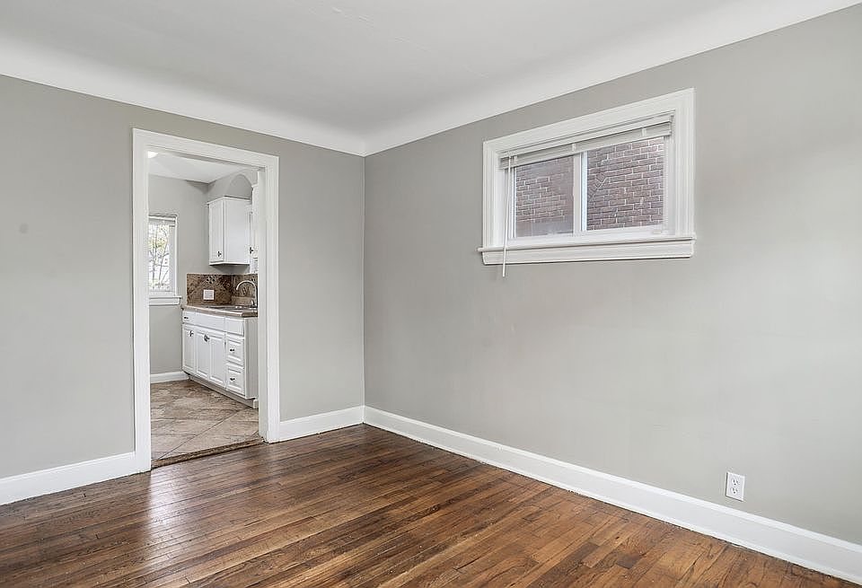 1st image of 15701 Saint Marys St