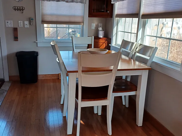 16 Harrington St — Photo 5