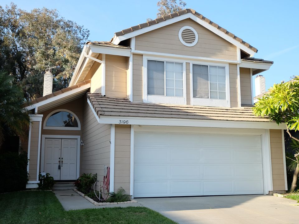 1st image of 3196 Oakridge Dr