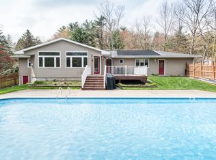 272 Overbrook Ave, Dallas, PA 18612