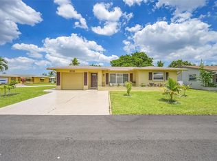 5718 NW 68th Ave, Tamarac, FL 33321
