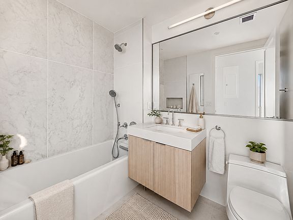 4th image of 31-90 29th St #2D