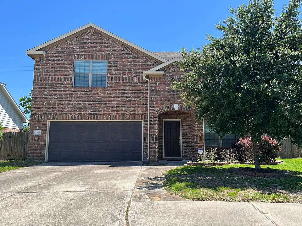 2806 Lockeridge Pines Dr