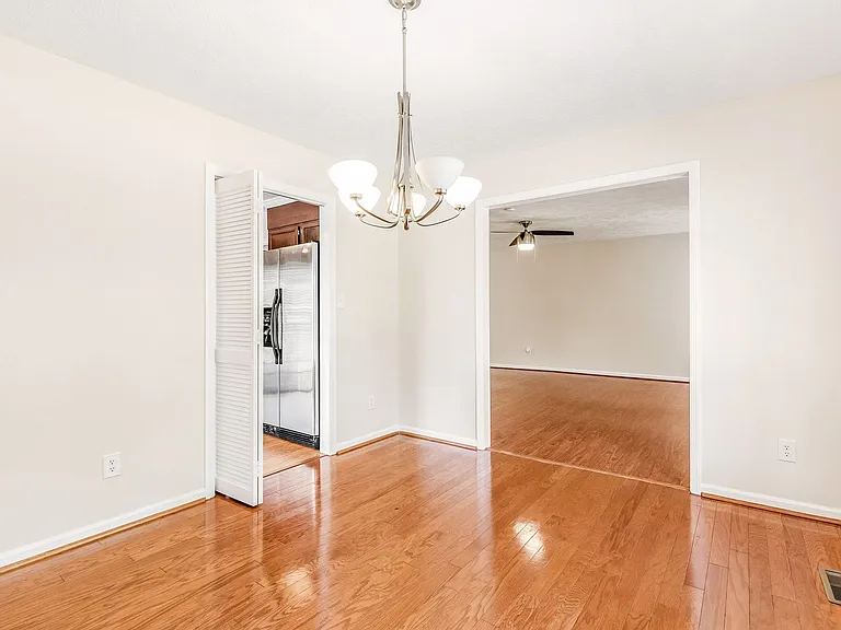 6837 Woodmark Dr — Photo 12
